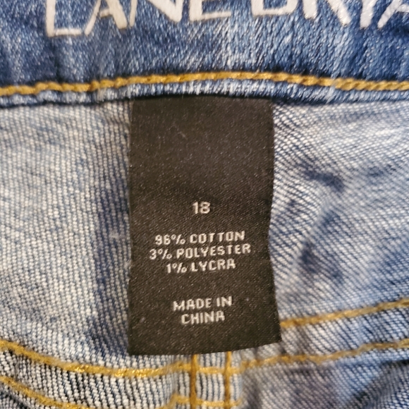 Lane Bryant Distressed Boyfriend Jeans Size 18 (missing button, a… - Picture 8 of 9